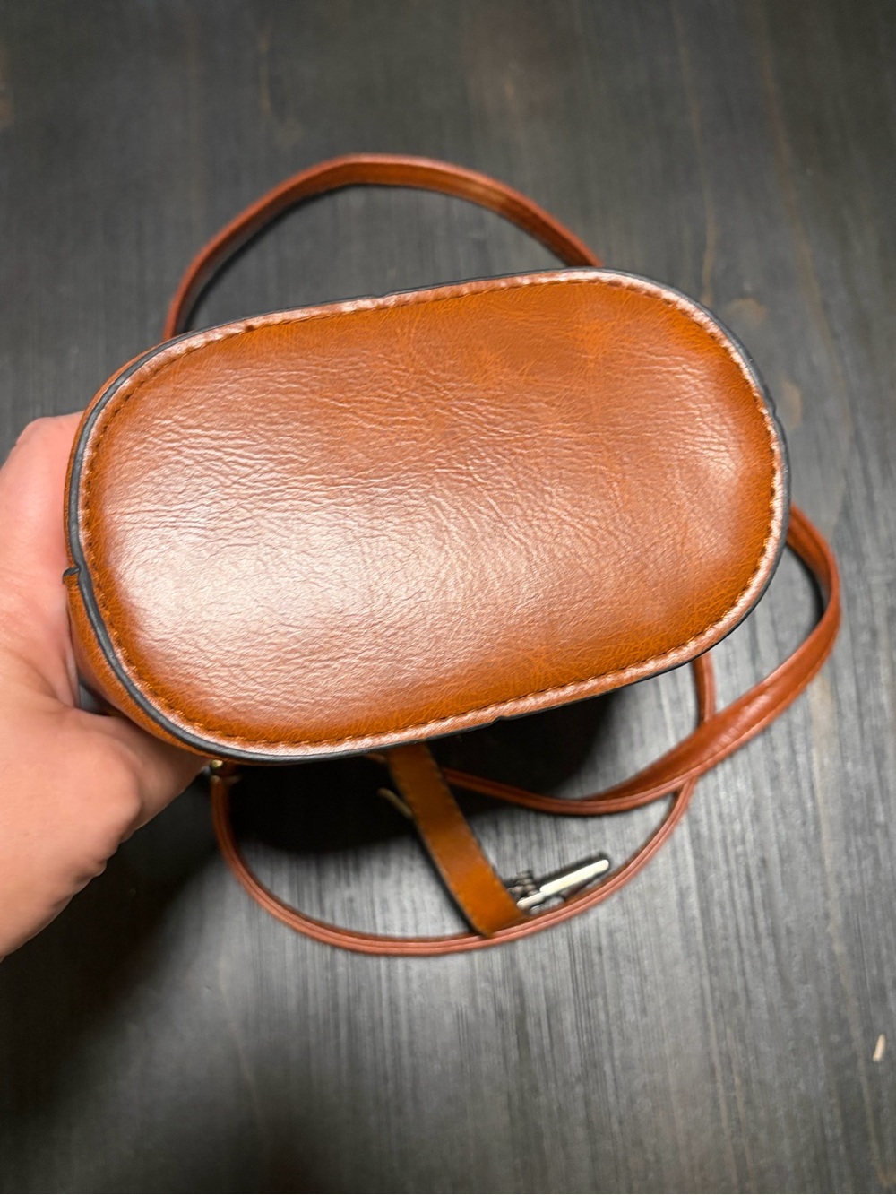 Light Brown Leather crossbody Purse - Picture 5 of 9